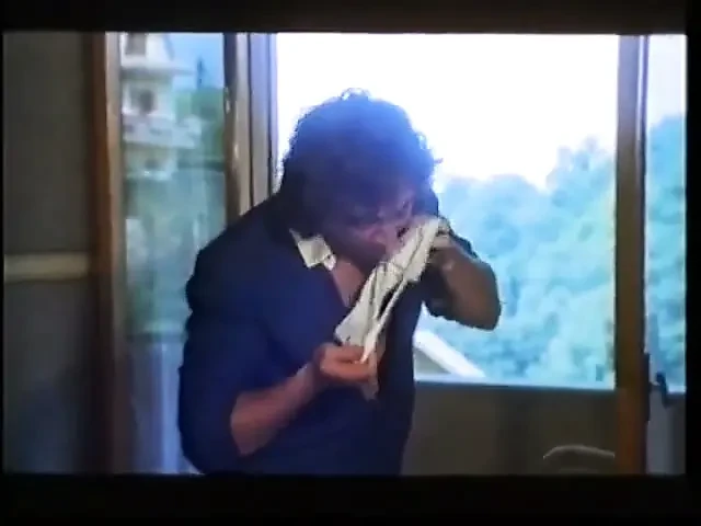 Tendre Genç Aynalı Seks (1981)