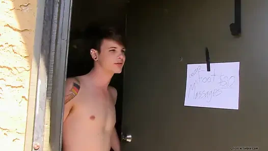 Timo Garret kyler moss'ı sikiyor