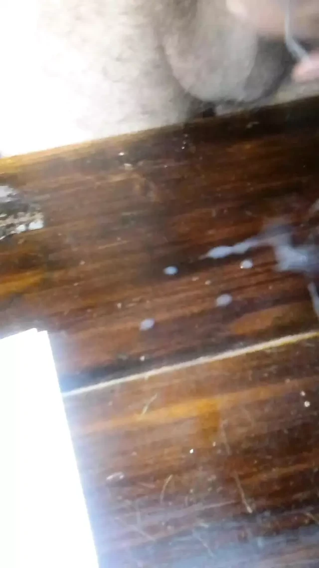 Çok büyük penisli genç Kolombiyalı porno