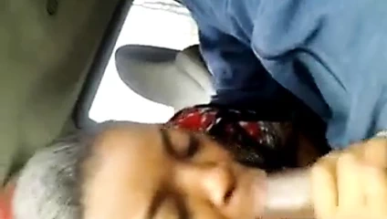 Kiracı arabamın arkasını emiyor