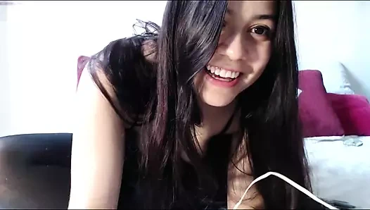 Şişme göt tıkacımla oynuyorum