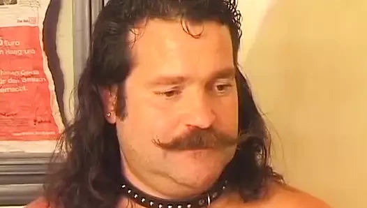 Edepsiz Alman usta çiftle oynuyor