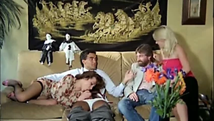 Les Femmes Mariees (1979)