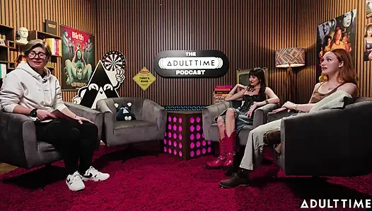 Lana Smalls ve Scarlet Skies ayak resimleri, bozukluklar ve edepsiz konuşma | Adult Time Podcast