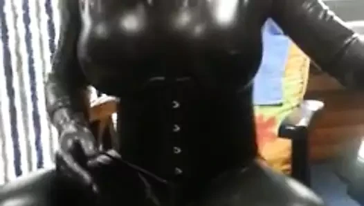 latexpuppe