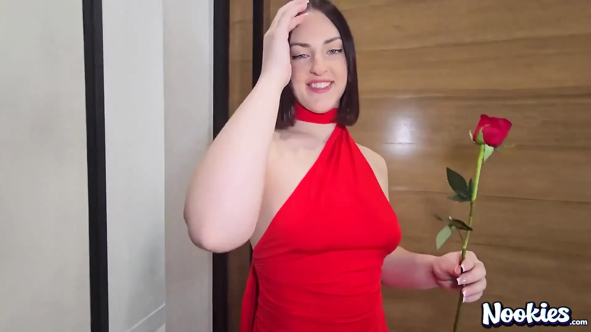 Teen Creampie Surprise: Lucy Lotus’ Wild First Date POV Fuck