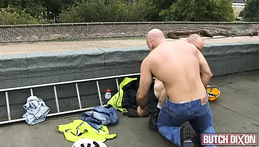 Carlo Cox ve Ray Stone