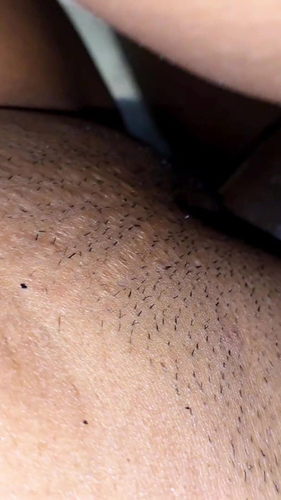 Hintli Asyalı desi üvey erkek kardeş kız arkadaşıyla sert sikişiyor fantezi videosu | Klip 3