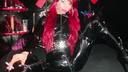 DOMINA