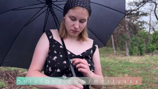 Köyden sarışın bir kızın ilk anal seksi