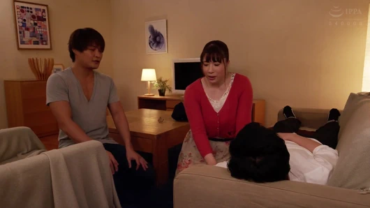 Benim tombul h fincan oyuncak karım - mahalle tarafından boynuzlandı