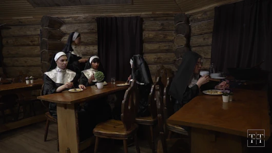 Kötü manastır bölüm 8. İtaatkar bir Jadilika rahibesi ol, rahip tüm günahları aklayacak