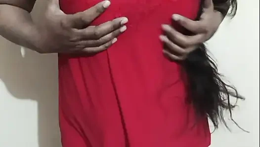 Indian Bhabhi apni choot mein finger ke sath kar rahi hai