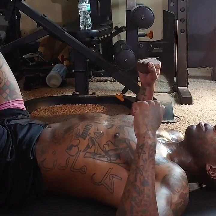 Core Workout Cardiorespiratory Fitness, sağlık müttefiki fiziksel zindeliğin beş bileşeninden biridir; Diğerleri Kaslı içerir
