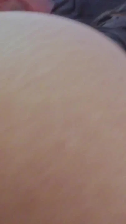 "Beni sikiş oyuncağı gibi kullanıyor ve buna bayılıyorum"dan önemli bir an.