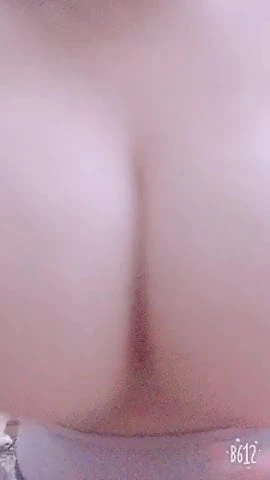 Büyük göğüsler 2