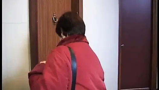 Büyük olgun arkadaşıyla sikiliyor