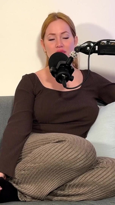 İntikam pornosu: kiara lordu ile çevrimiçi tacizin karanlık yüzü | Klip 3