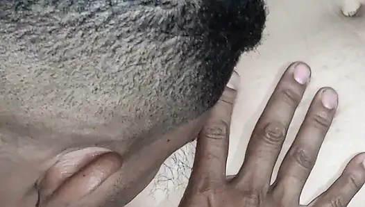 Tamil Hindistan'da son derece azgın kızın sıkı bakire amcığı x videosunda açılıyor.