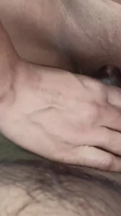 Hintli üniversiteli hatun büyük zenci yarağı emiyor ve Hintçe ses dogi tarzı sikişiyor | Klip 1