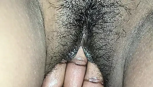 Les affaires de ma femme étaient la raison parfaite pour laquelle j’étais jaloux quand je les ai touchées