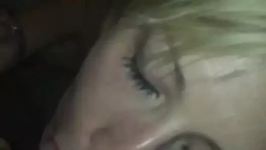 Harika sarışın milf bj başka