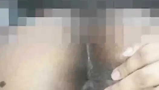 Bugün heyecanlı ve ıslak uyandım birkaç gün sonra sana ne istediğini göstermek için bekledim