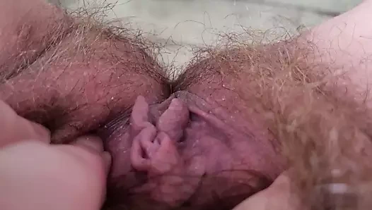 Ön verandaya işemek ve yakalanmak!