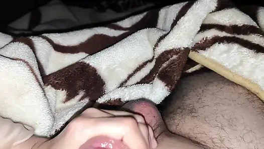 Mısırlı Arap ateşli orta yaşlı seksi kadın götünü parmaklıyor