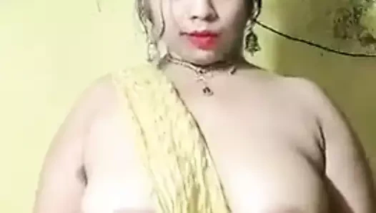 Dev Hint büyük göğüsler aunty ile şal