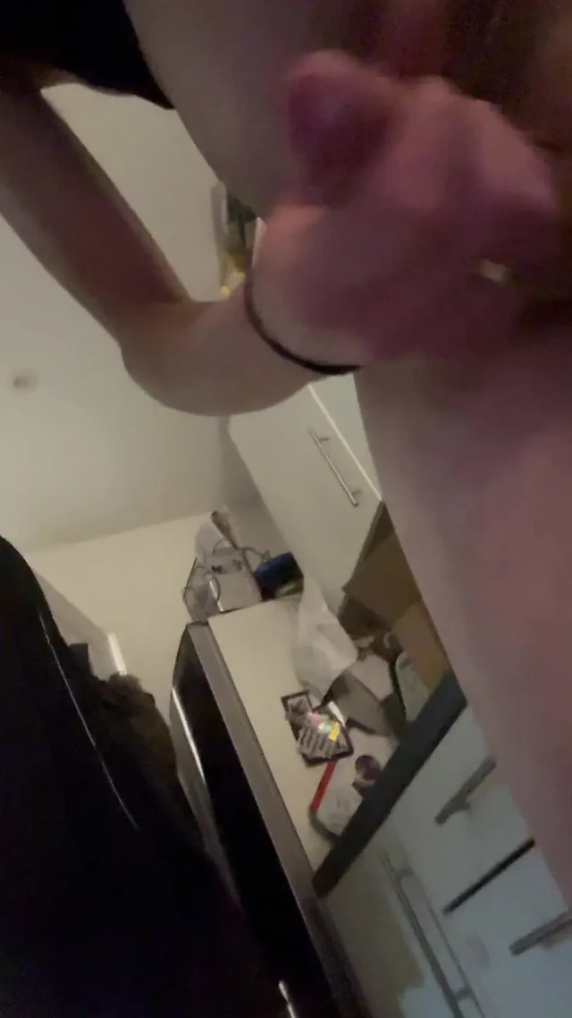 Zavallı kadın kılıklı