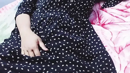 indian Bangla Beautiful Deshi Hot Bhabhi ko Hardly fuking.