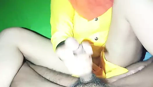 Hintli kız köyde parkta seks yapıyor