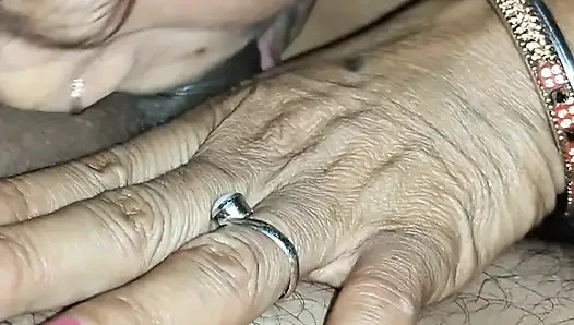 Hintli anne viral seks