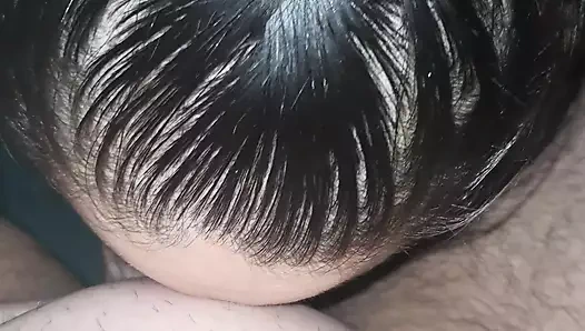 Üvey annenin üvey oğlu için sabah saksosu, dölünü yutuyor