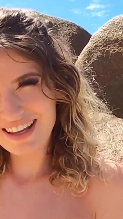 Sahilde seks yapalım! Candice Demellza hardcoreholiday'de | Klip 1