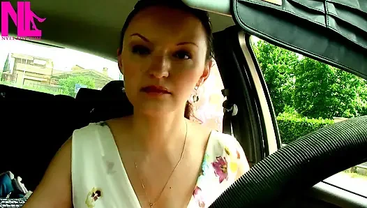 Altın Saldals Barefeet'te Toskana'nın tepelerinde sürüş