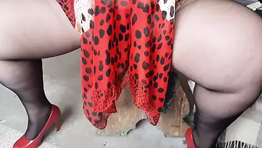 Peekaboo külotlu çorap ve meme kızdırmak