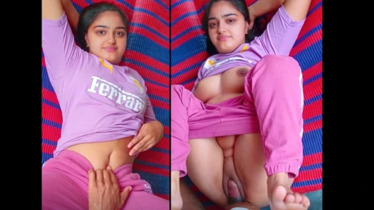 İlk kez seks güzel bakire köylü kızı büyük ve kalın yarakla sikişiyor, çok sıkı amcık xxx seks videosu