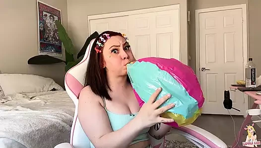 Giantess Şişme Havuz Partisi