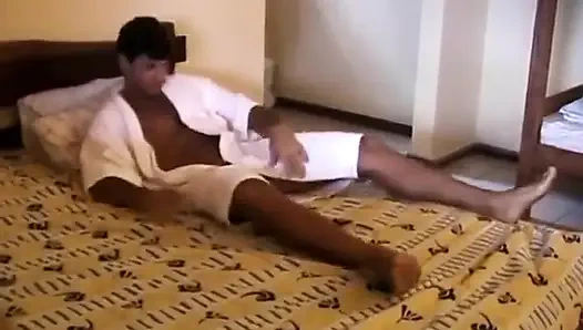 Latin aşıklar zevkin peşinde