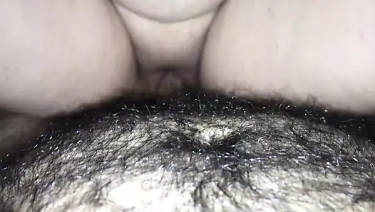 Olgun hatun kiracisinin koynunda turk porno