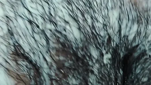 Hintli kadının temiz saç amcığı