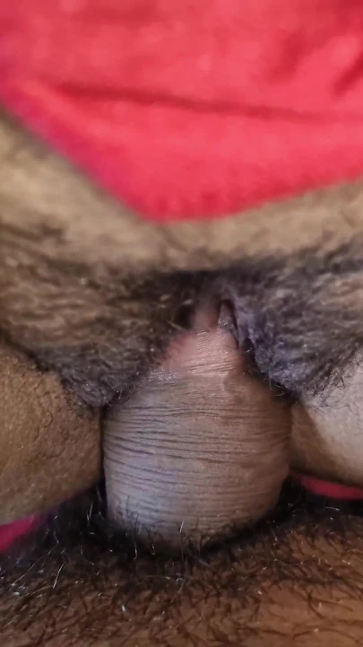 Hintli kadın kayınbiraderi ile mutfakta seks videosu
