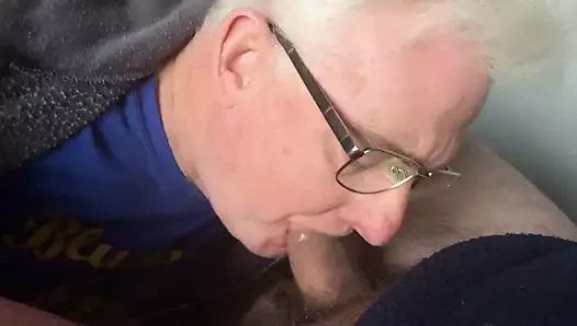 Oral seks gelen bir dede