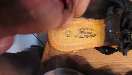 Mules mastürbasyon yapıyor