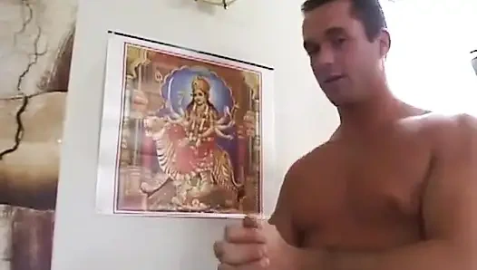 Çıplak ayaklı eve ait film gizli