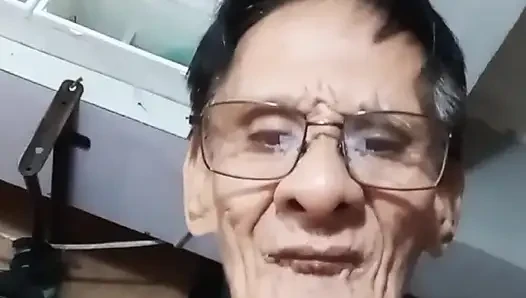 Başka bir götlü sikimi güçlü bir şekilde tatmin etti