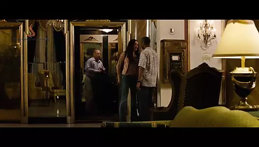 Paula patton - 2 silah 2013