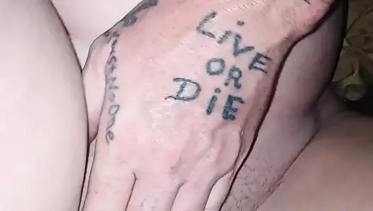 Babam ağzımı tıkadı ve döllendi